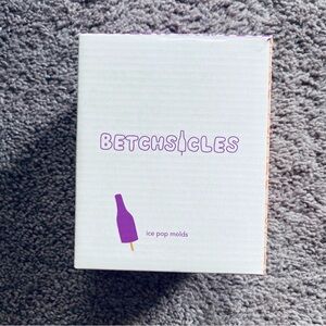 Betches x FabFitFun Purple Pink 6 Betchsicles Champagne Ice Pop Molds NWT